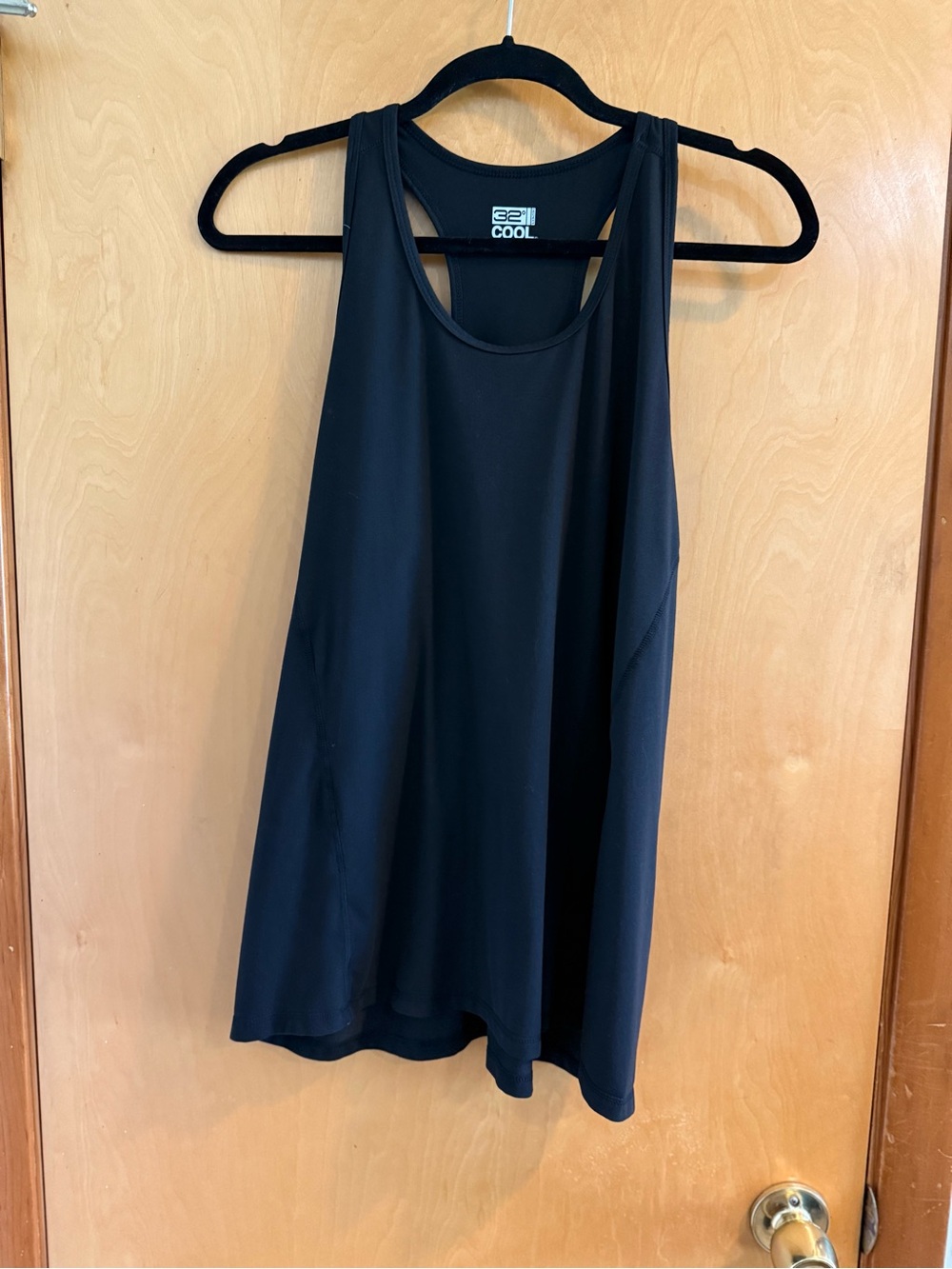 32 Degrees Black Racerback Performance Tank